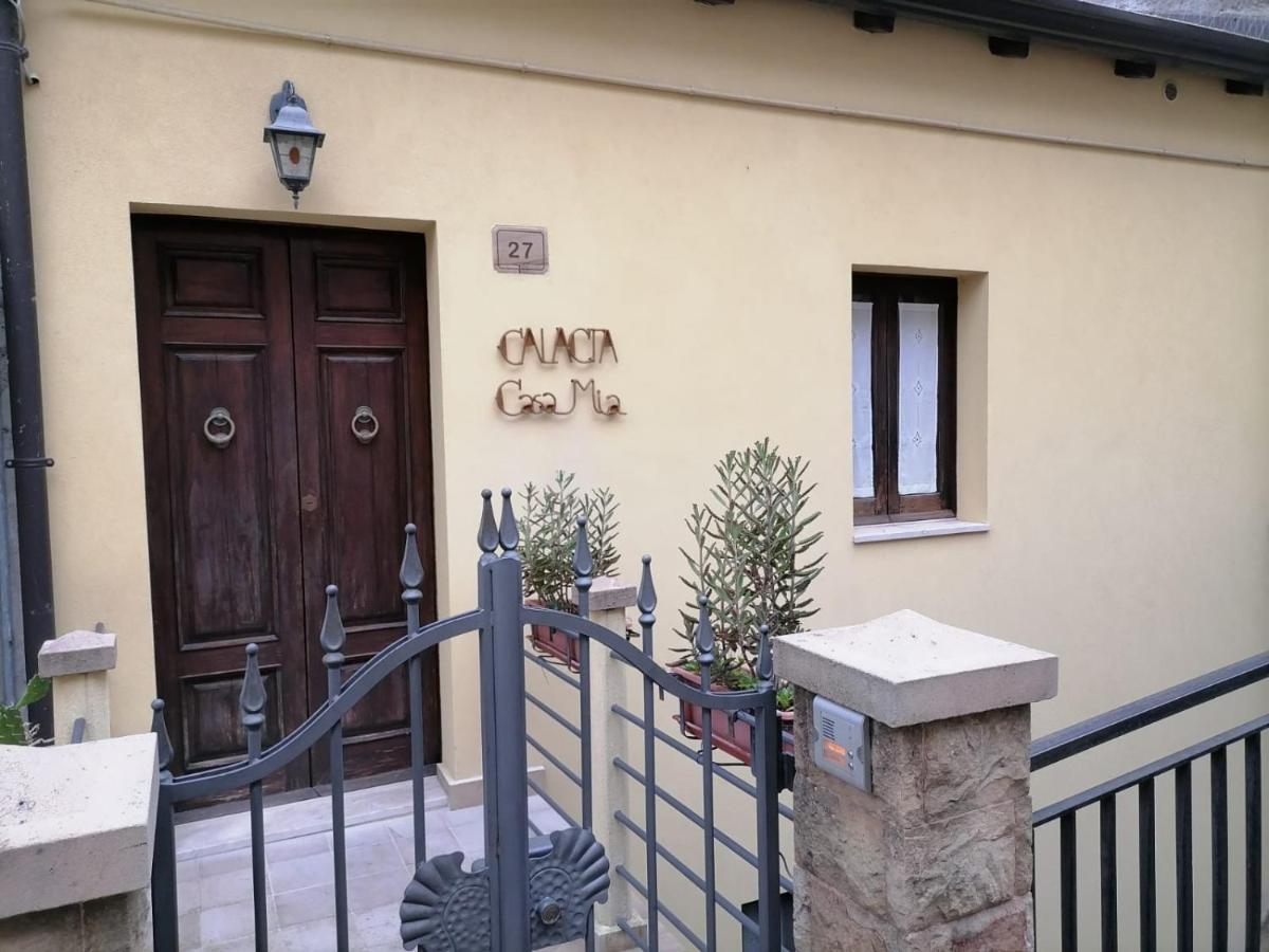 Calacta Casa Mia 卡罗尼亚 外观 照片